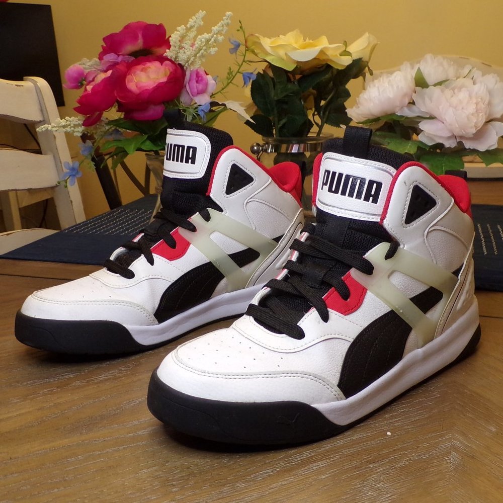 PUMA Men's Backcourt Mid Sneaker White/Black/Red Size 9.5
